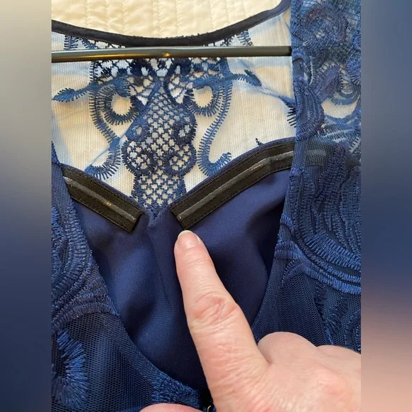 Pilgrim - Size 12 Stunning Navy Blue high low lace gown Also selling size 8 NWT - Picture 11 of 11